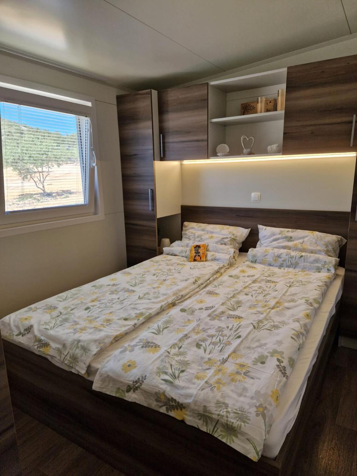 Apartamento Honey Drage Exterior foto